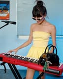 Túi Xách Nhỏ Form Bowling Phối Charm