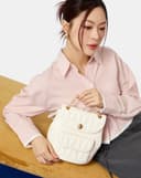 Balo Dập Hoạ Tiết Phối Khoá Trang Trí