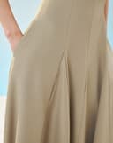 Đầm maxi cổ yếm form xòe