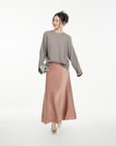 Chân váy midi dài