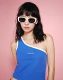 Mắt kinh gọng vuông