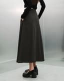 Chân váy midi phối viền lưng