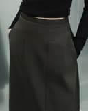 Chân váy midi phối viền lưng